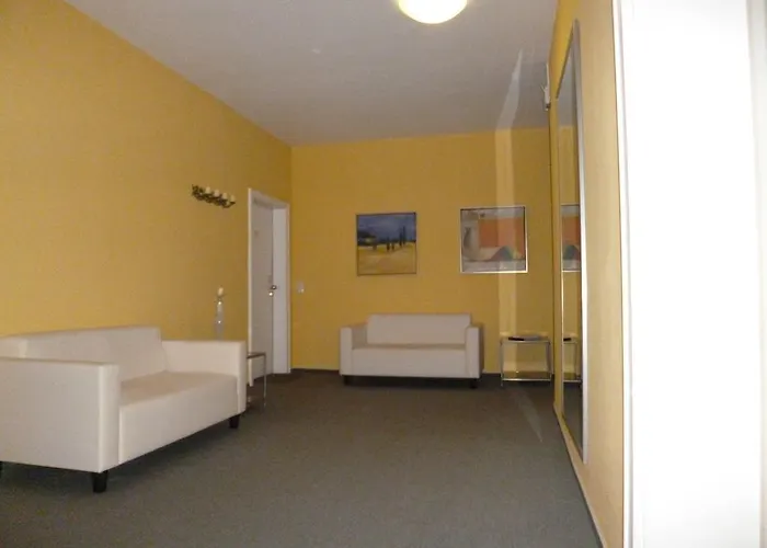 Hotel Restaurant Marbella 3*